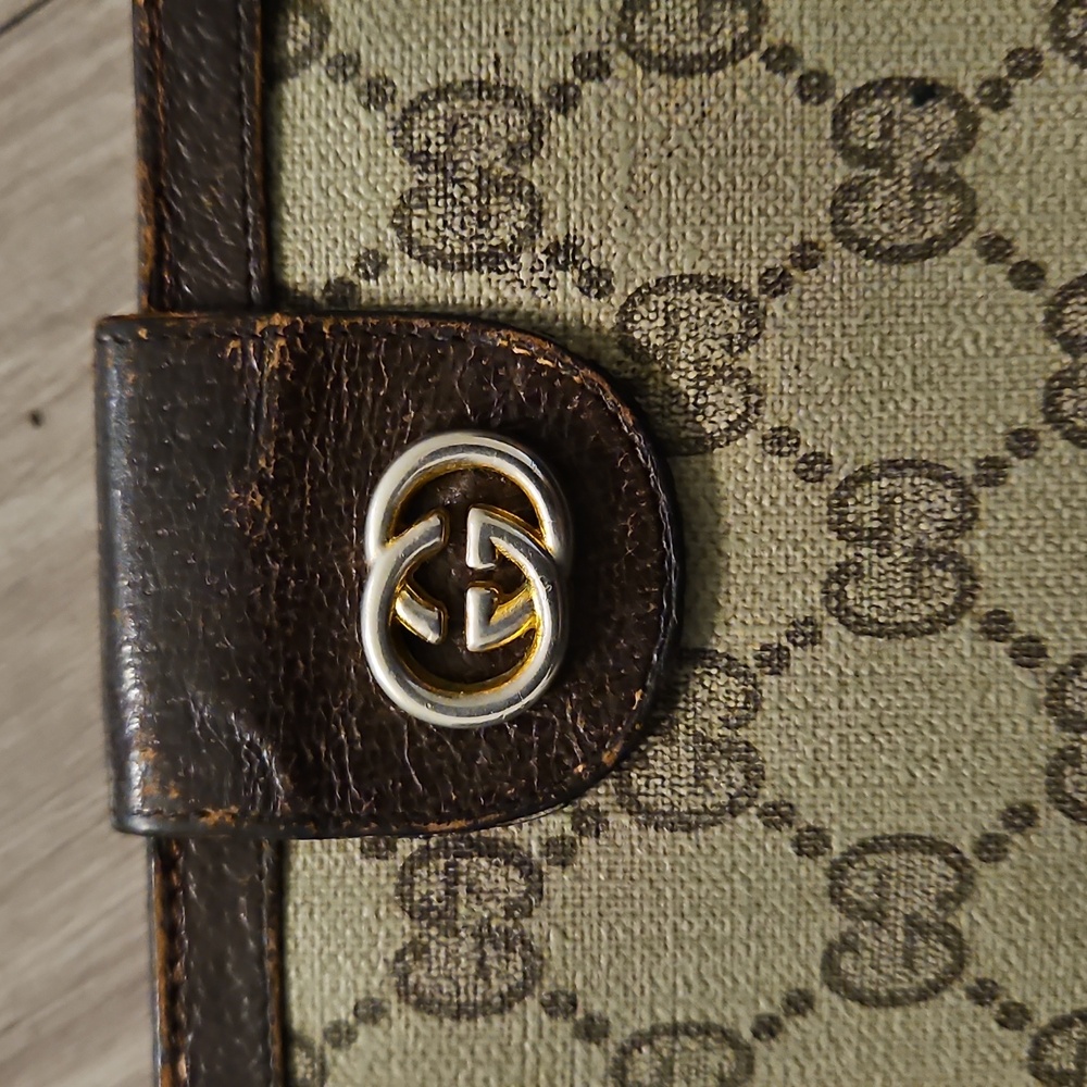 Rare Vintage Monogram Gucci Wallet Authentic - Picture 2 of 12